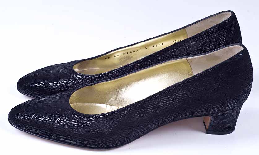 bruno magli pumps