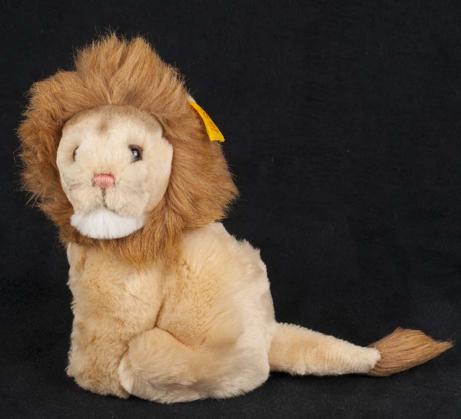 vintage steiff lion
